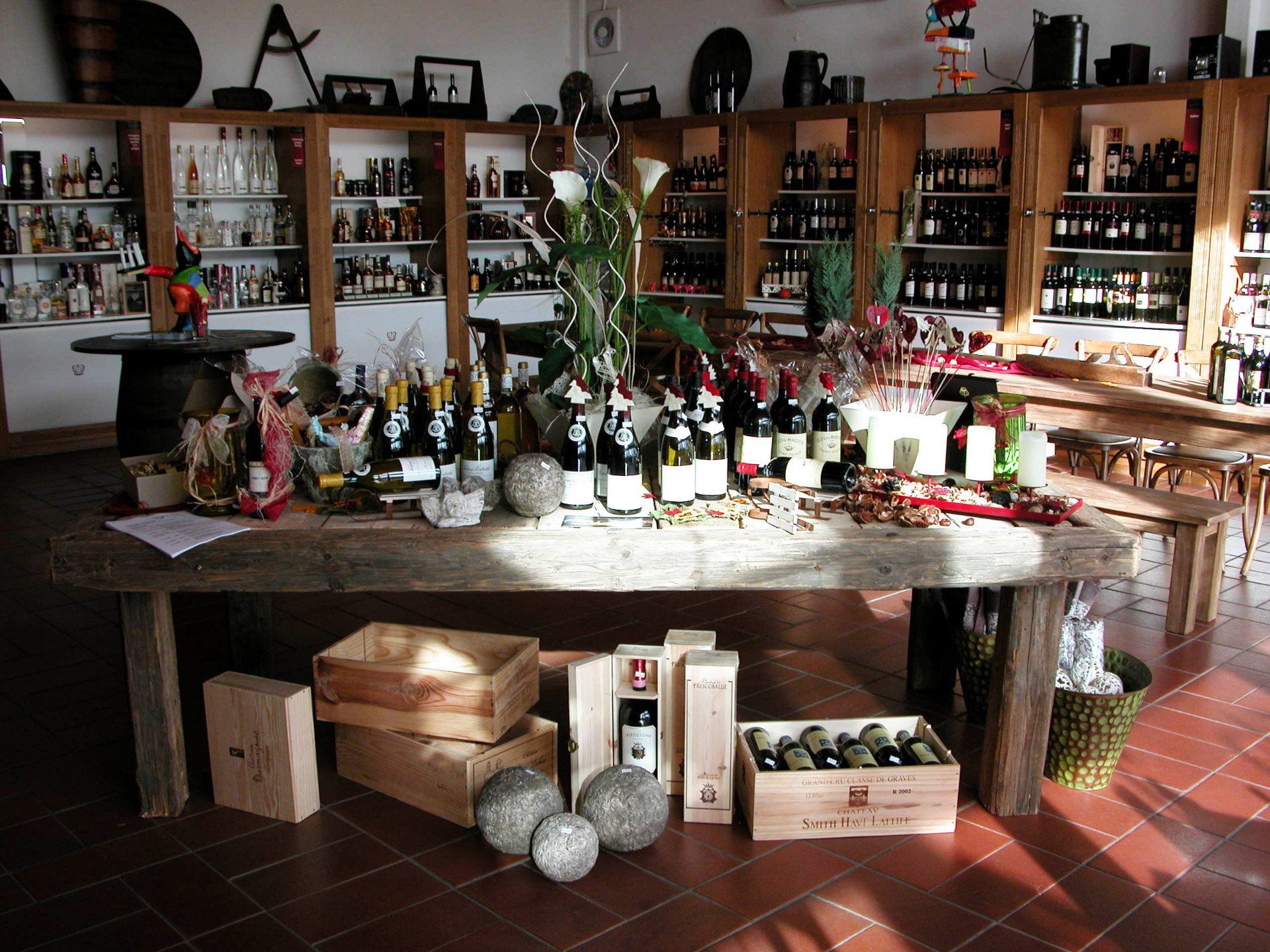 Weinhof Kaiser in Nieder-Olm - Weinverkauf im Ladengeschäft